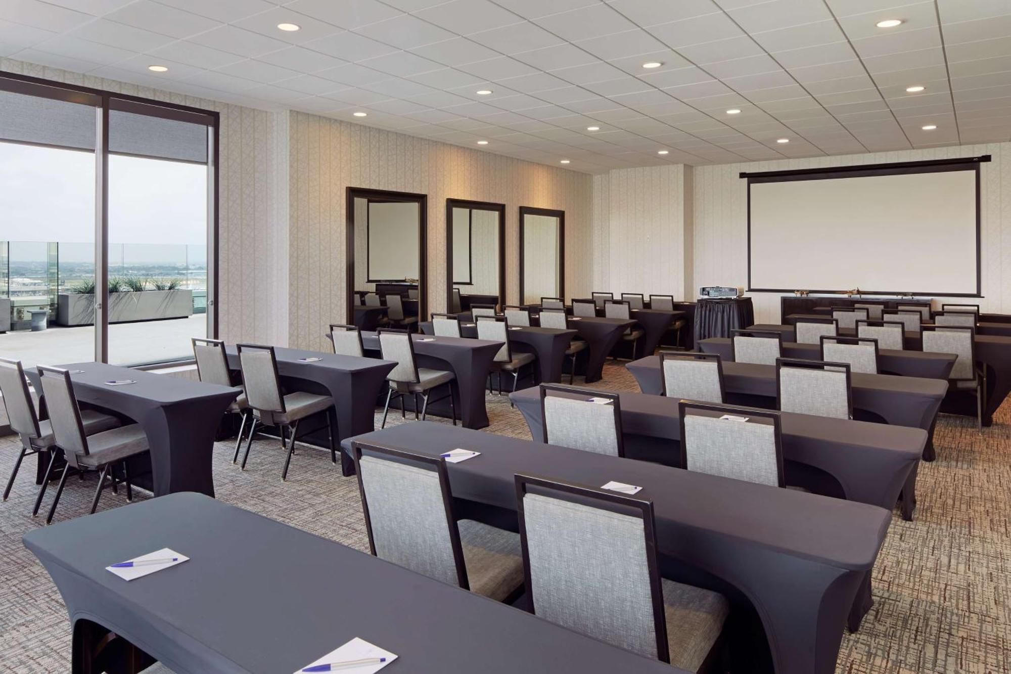 H Hotel Los Angeles, Curio Collection By Hilton Exterior foto