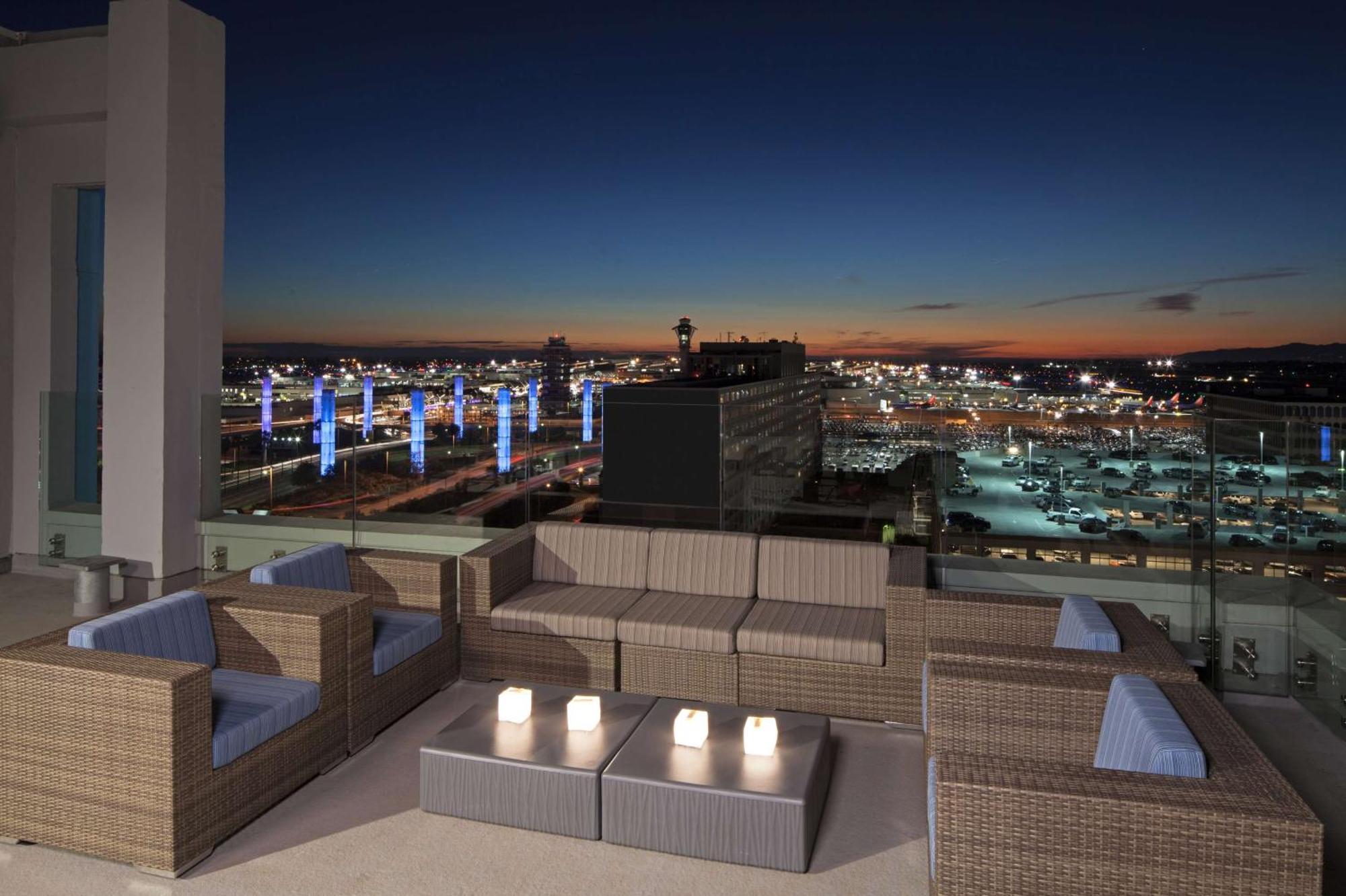 H Hotel Los Angeles, Curio Collection By Hilton Exterior foto